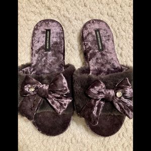 Purple velvet slippers from Pretty You London NWT